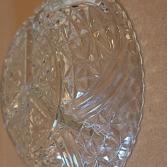 VINTAGE Clear Glass Divided Dish or Trinket Tray - Picture 6 of 8